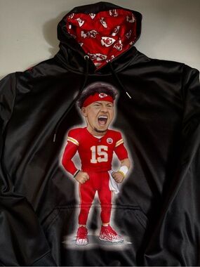 Patrick Mahomes Kansas City Chiefs Graphic Hoodie Men’s XL Black NFL